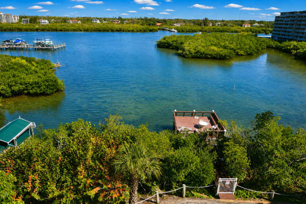 Experience the Bay Side of Your Vacation