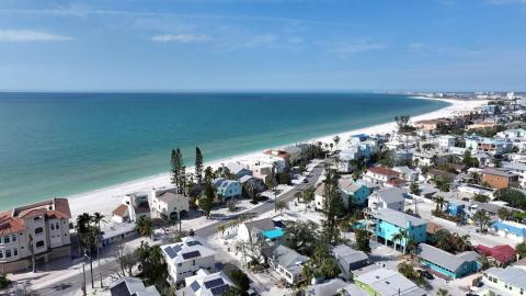 Old-School Florida on the Central Gulf Beaches