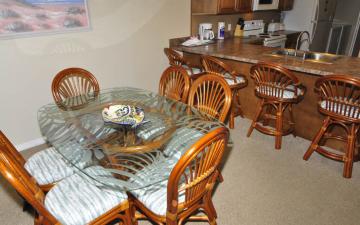 Gulf/Beach Side Dining Area