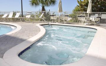 Bay and Beach Club Resort Pool